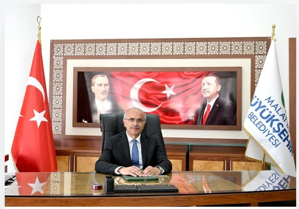 “1960 TARİHİNDE MİLLETİN İRADESİNE VE DEMOKRASİYE DARBE VURULMUŞTUR”
