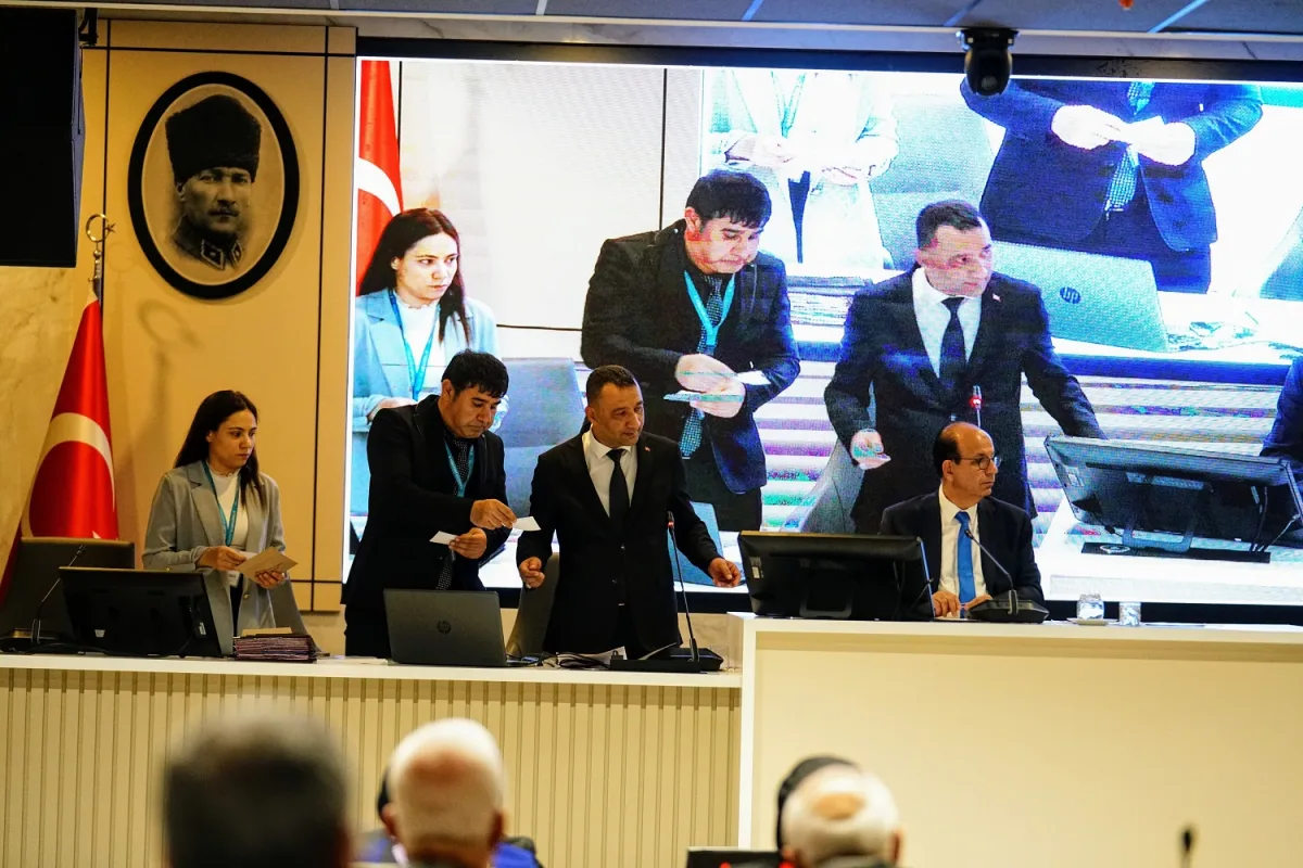 YEŞİLYURT BELEDİYE MECLİSİ’NDE ENCÜMEN VE İHTİSAS KOMİSYON ÜYELERİ BELLİ OLDU