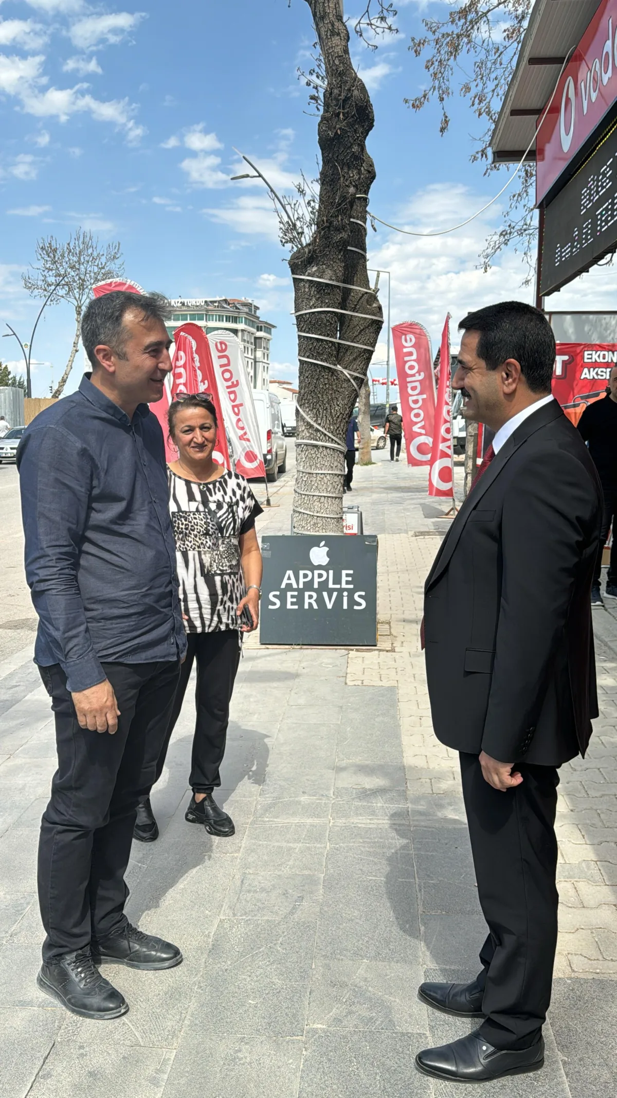 BAŞKAN TAŞKIN’DAN ESNAF ZİYARETİ