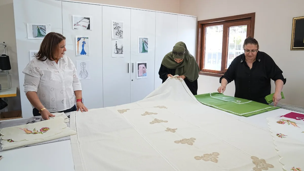 GELİNCİKTEPE KADIN YAŞAM MERKEZİ’NDE KURSLAR BAŞLADI