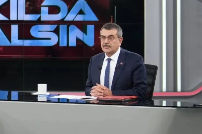 Bakan Tekin: 4+4+4 Sistemi Gözden Geçirilebilir