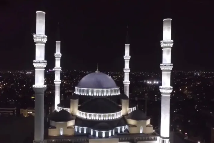15 Temmuz’da 90 Bin Cami Tek Yürek Oldu