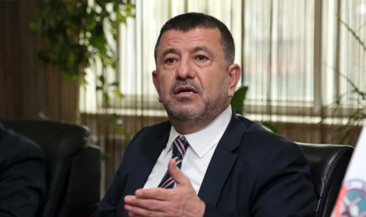 AĞBABA; “YEŞİLYURTSPORUMUZ SİYASET ÜSTÜDÜR VE MALATYA’MIZIN GÖZBEBEĞİDİR”
