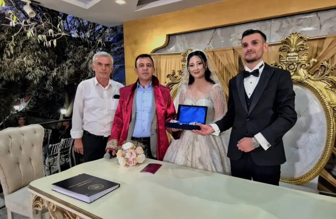 Pütürge Belediyesi Basın Müdürü Hilal Demiral'ın Mutlu Günü