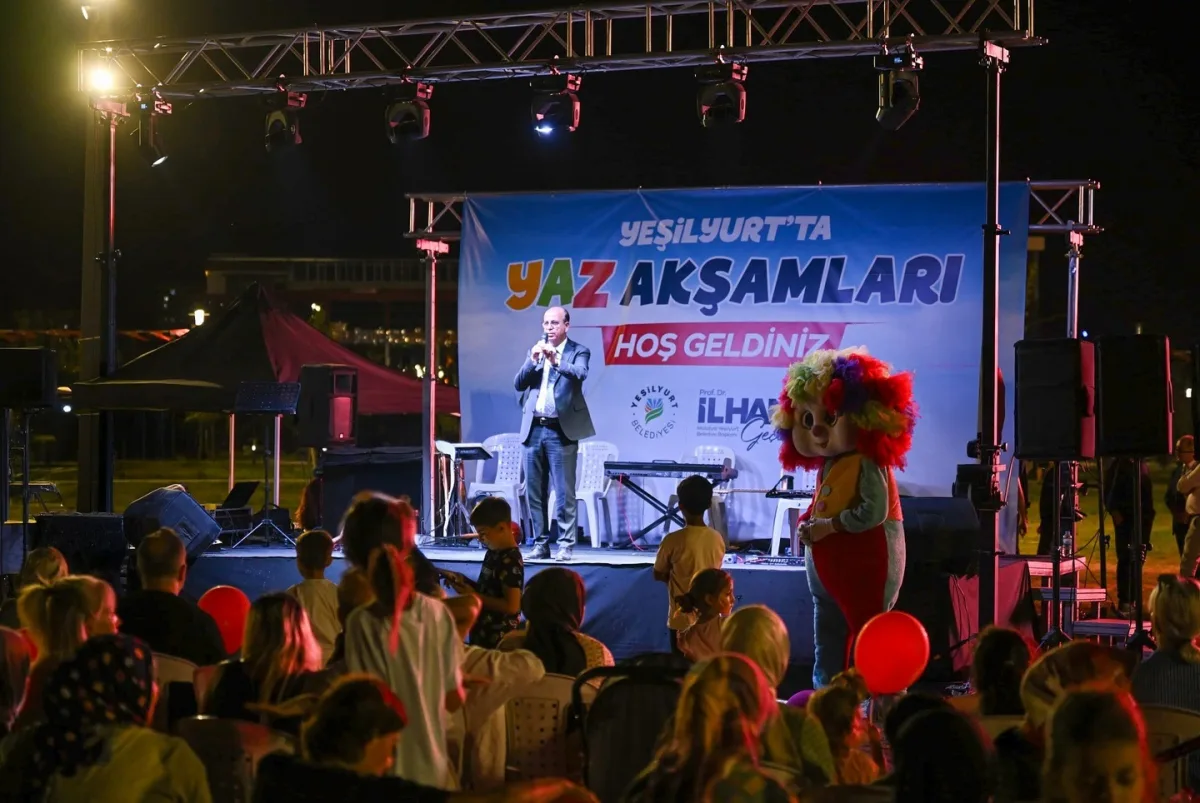 YEŞİLYURT’TA 30 AĞUSTOS ZAFER BAYRAMI COŞKUYLA KUTLANDI