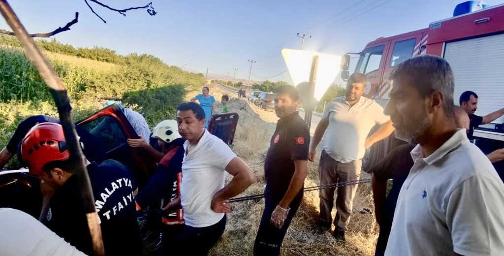 Malatya’da Kaza: İki Araç Çarpıştı,4 Yaralı