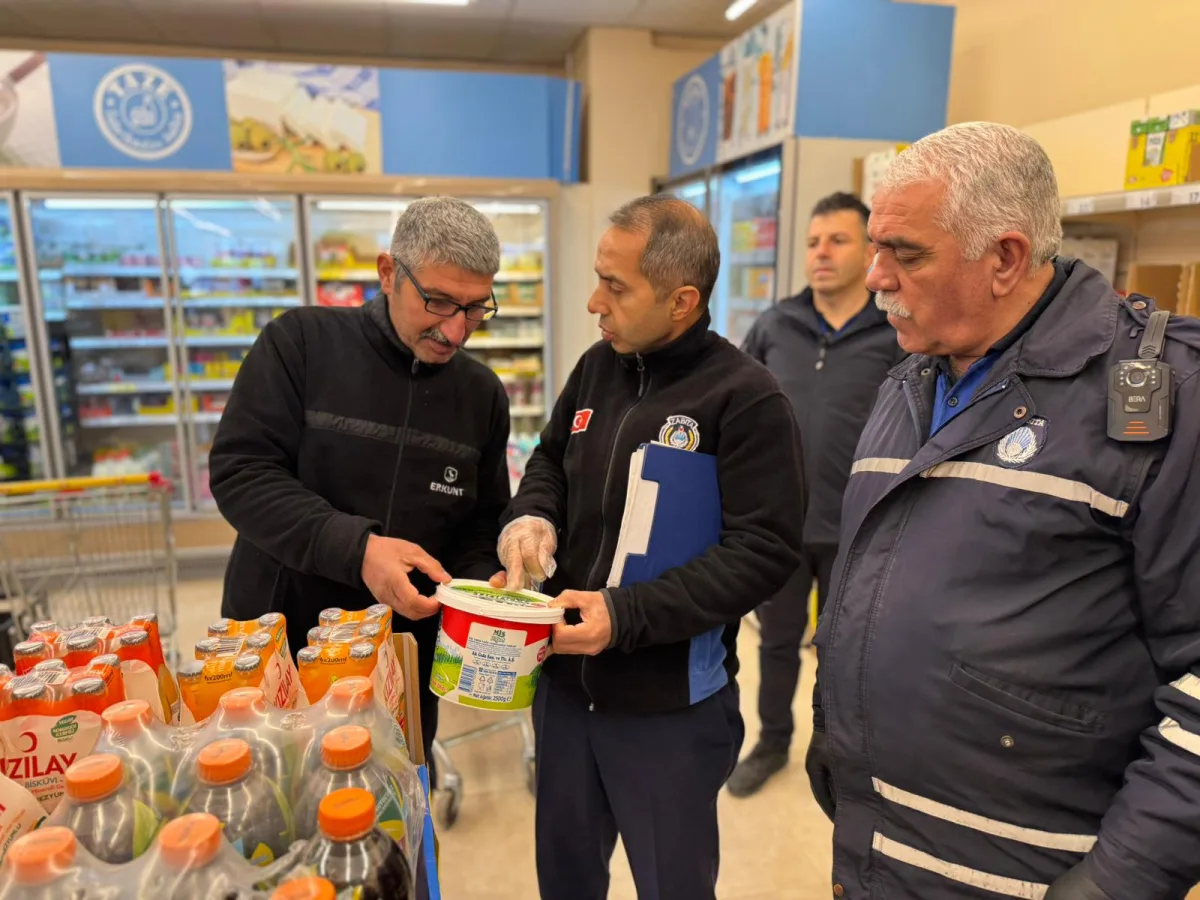 YEŞİLYURT’TA ZABITA, YILBAŞI ÖNCESİ DENETİMLERİ ARTIRDI