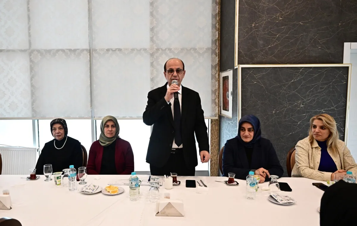BAŞKAN GEÇİT, "YEŞİLYURT’U GÜÇLÜ YARINLARA HEP BİRLİKTE TAŞIYACAĞIZ"