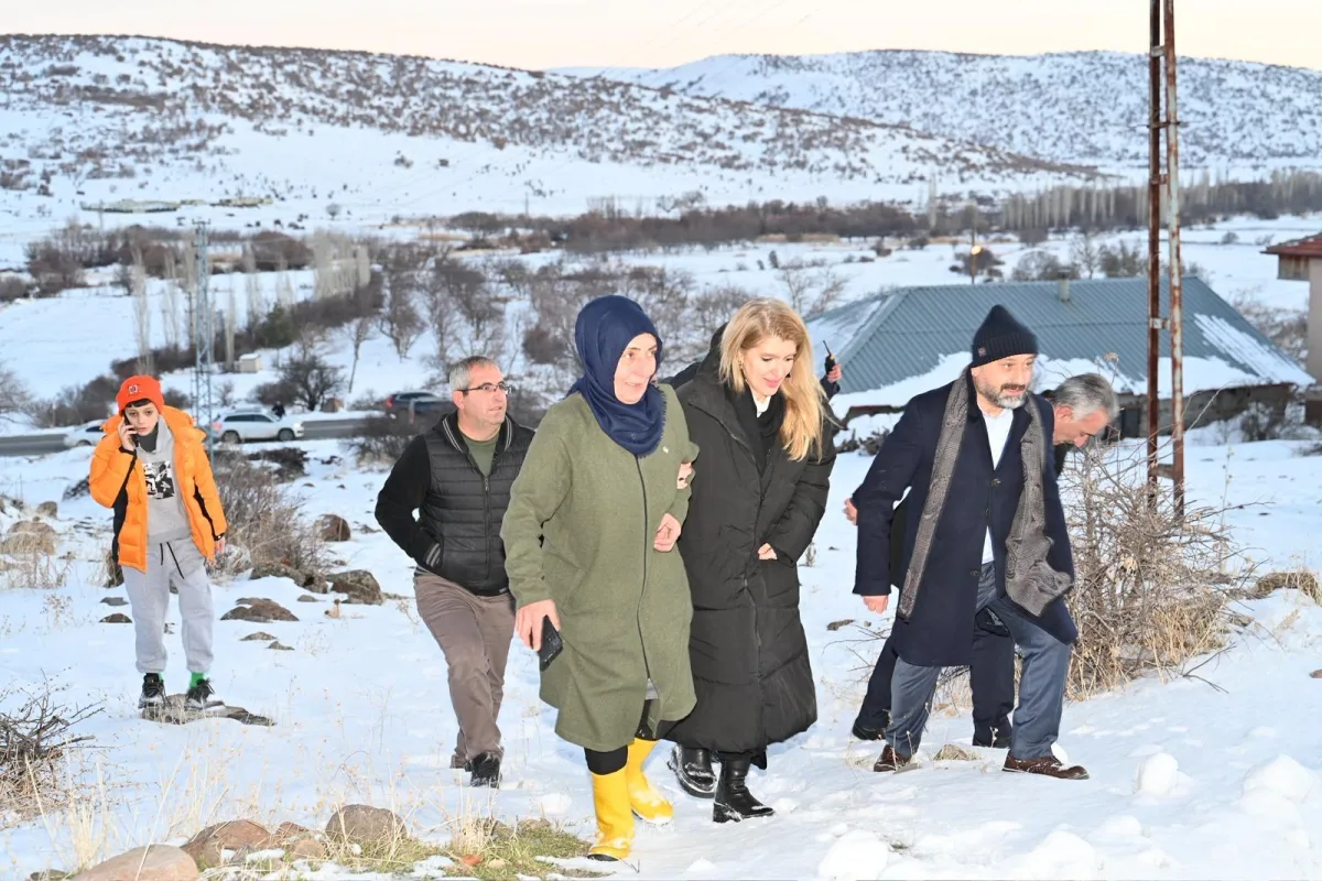 Malatya'nın Vekili “Dağ Tepe, Kar Çamur Demeden Sahada"