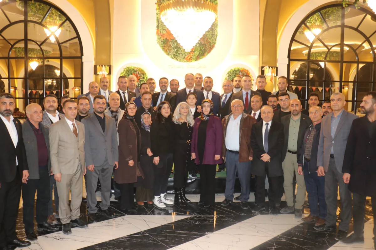 Yeniden Refah’tan Malatya’da Sert Çıkış: “Emekli Aç, Esnaf Bitik, Kürecik Hâlâ Ayakta!”