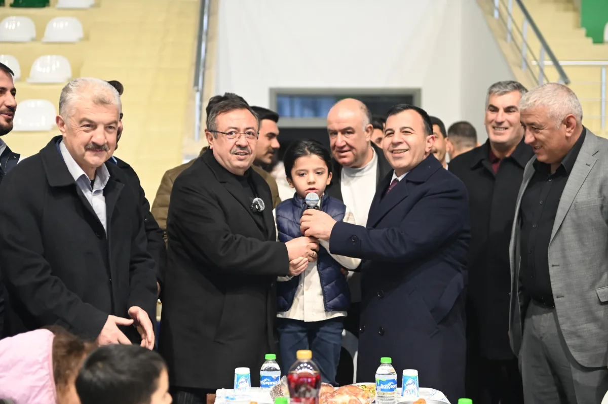 Pütürge’de Ramazan Buluşması: Binler Aynı Sofrada Bir Araya Geldi