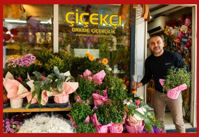 Malatya’da Anneler Günü Yoğunluğu: Çiçekçilerde Tatlı Telaş