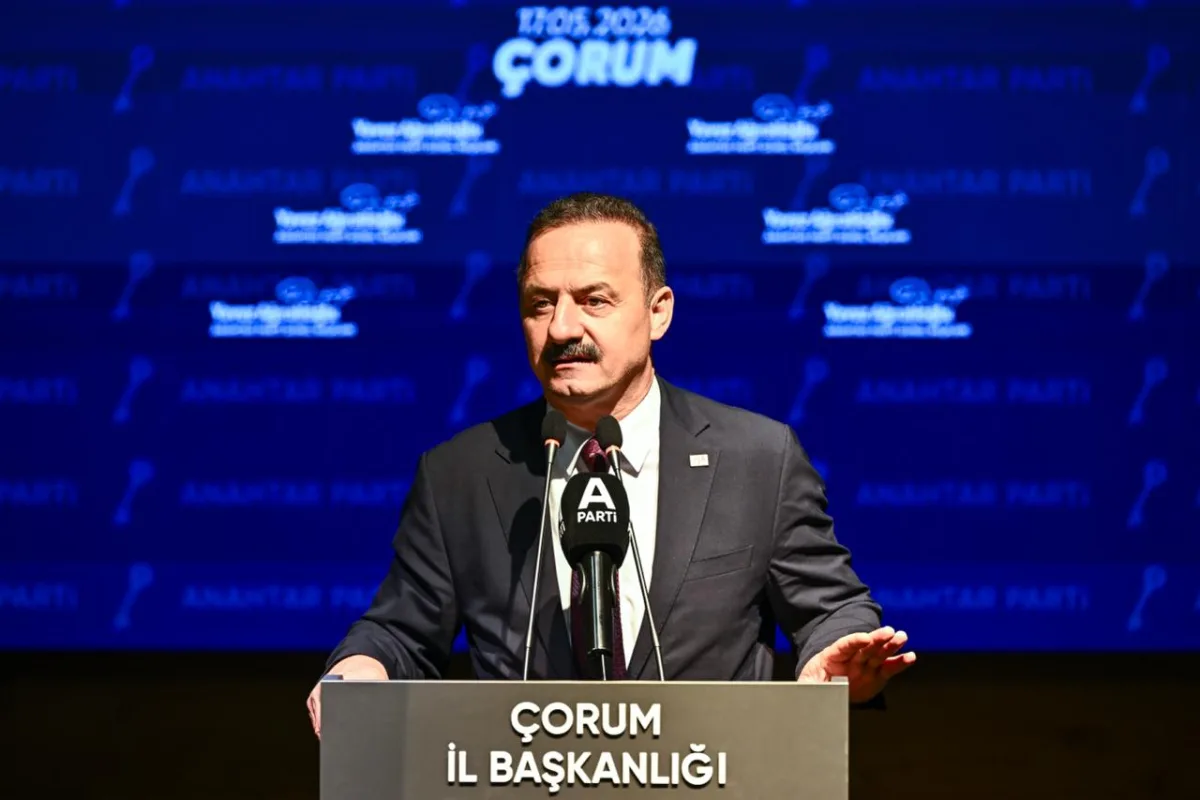 YAVUZ AĞIRALİOĞLU: SAYIN CUMHURBAŞKANI ASIM’IN NESLİ MESLEKSİZ VE UMUTSUZ!
