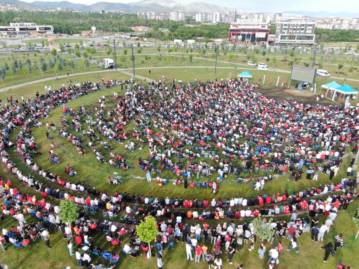 MALATYALILAR'IN MİLLİ MAÇ HEYECANI