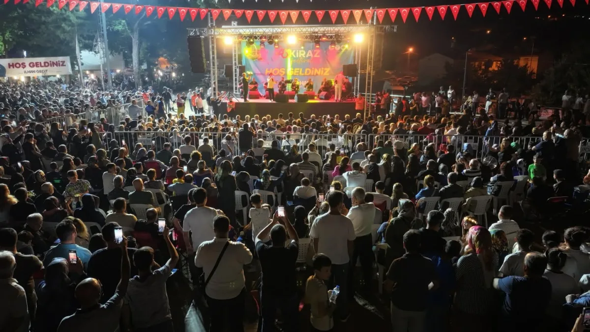 28. YEŞİLYURT KÜLTÜR, SPOR VE KİRAZ FESTİVALİ’NDE TÜRKÜ DOLU GECE!