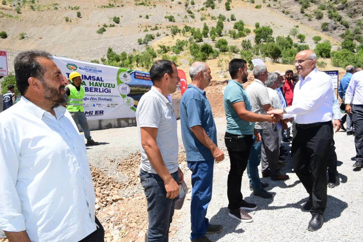 80 BİN DEKAR ARAZİYİ SUYA KAVUŞTURACAK  207 SULAMA HAVUZU MALATYA’DA YÜKSELİYOR