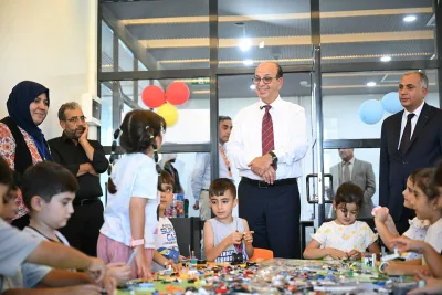 BAŞKAN GEÇİT, GELECEĞİN BİLİM ADAMLARIYLA BULUŞTU