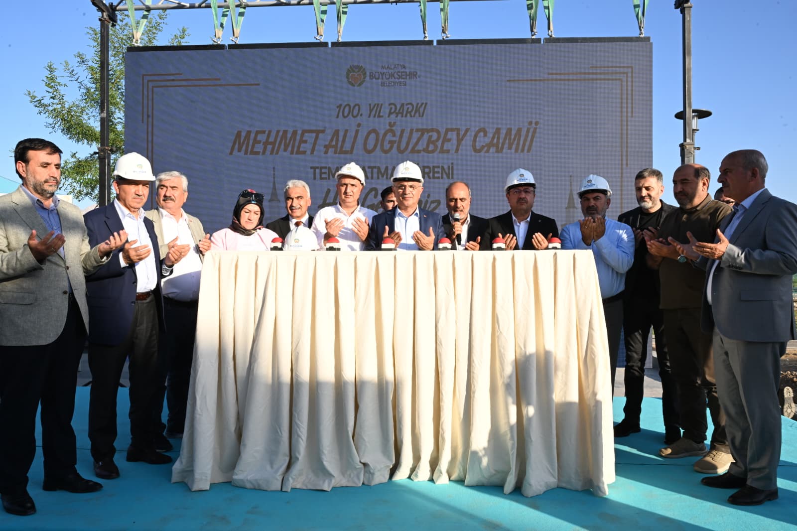 100. YIL PARKI’NDA  CAMİ İNŞASINA BAŞLANDI