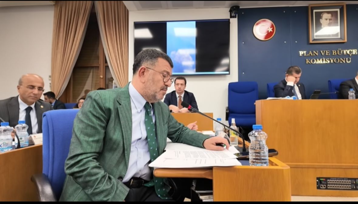 Ağbaba:"Bu çağda elektrik sorunu yaşamamız Malatyamıza yakışmıyor."