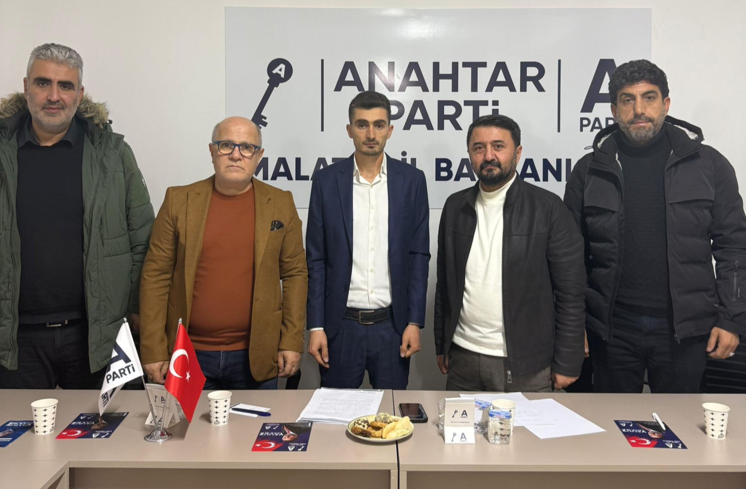 Anahtar Parti Battalgazi İlçe Gençlik Kollarında Yeni Dönem: Yusuf İnce Göreve Atandı