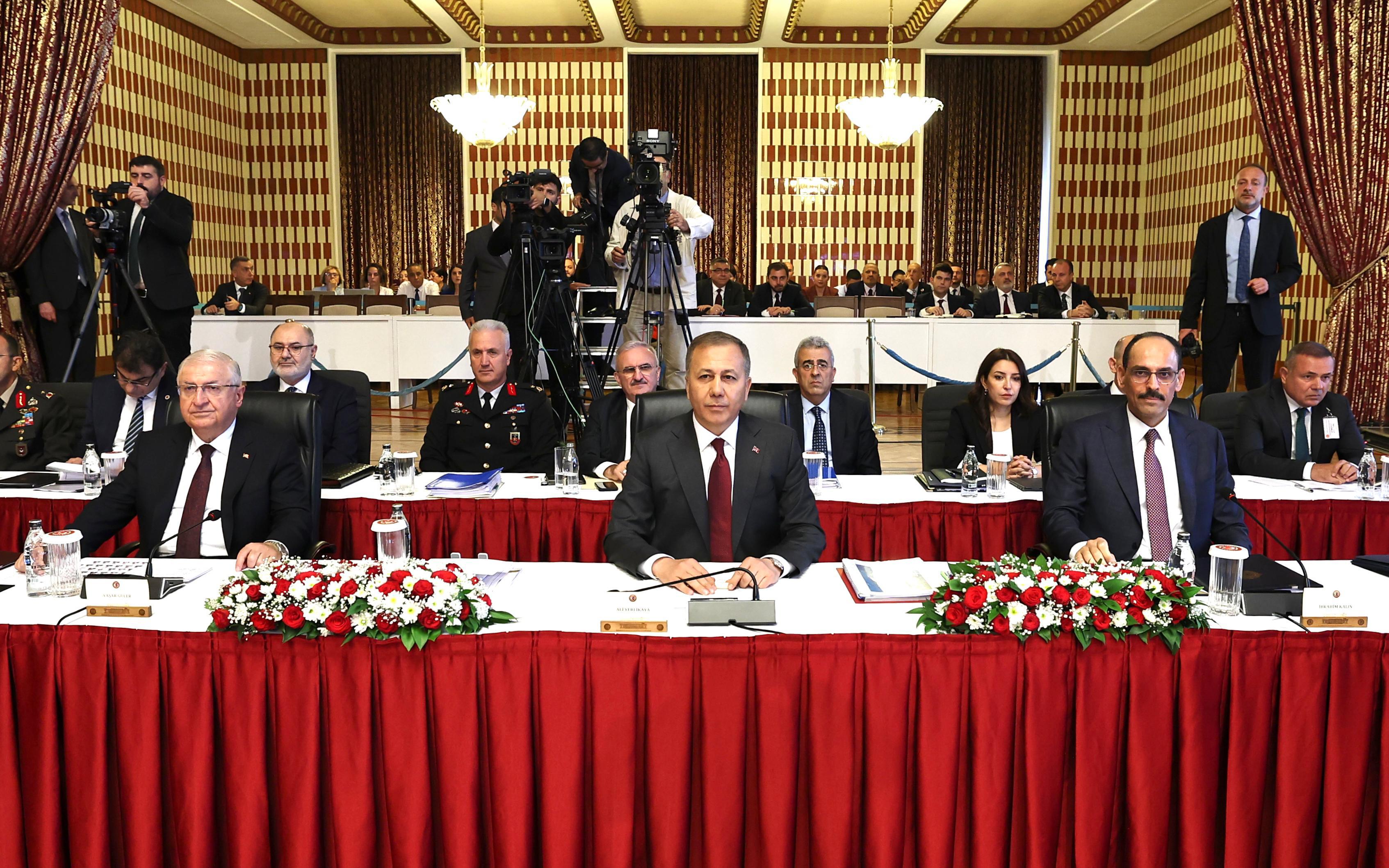 Babacan: "Milli Dayanışma Komisyonu Şeffaflık İlkesiyle Çalışacak"