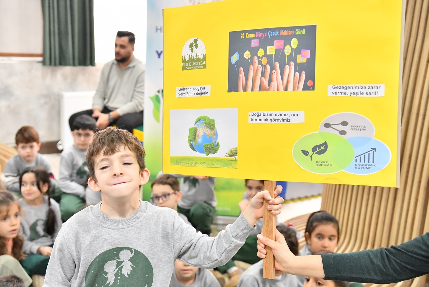 BAŞKAN GEÇİT, “7 BİN 300 ÖĞRENCİYE SIFIR ATIK EĞİTİMİ VERDİK”