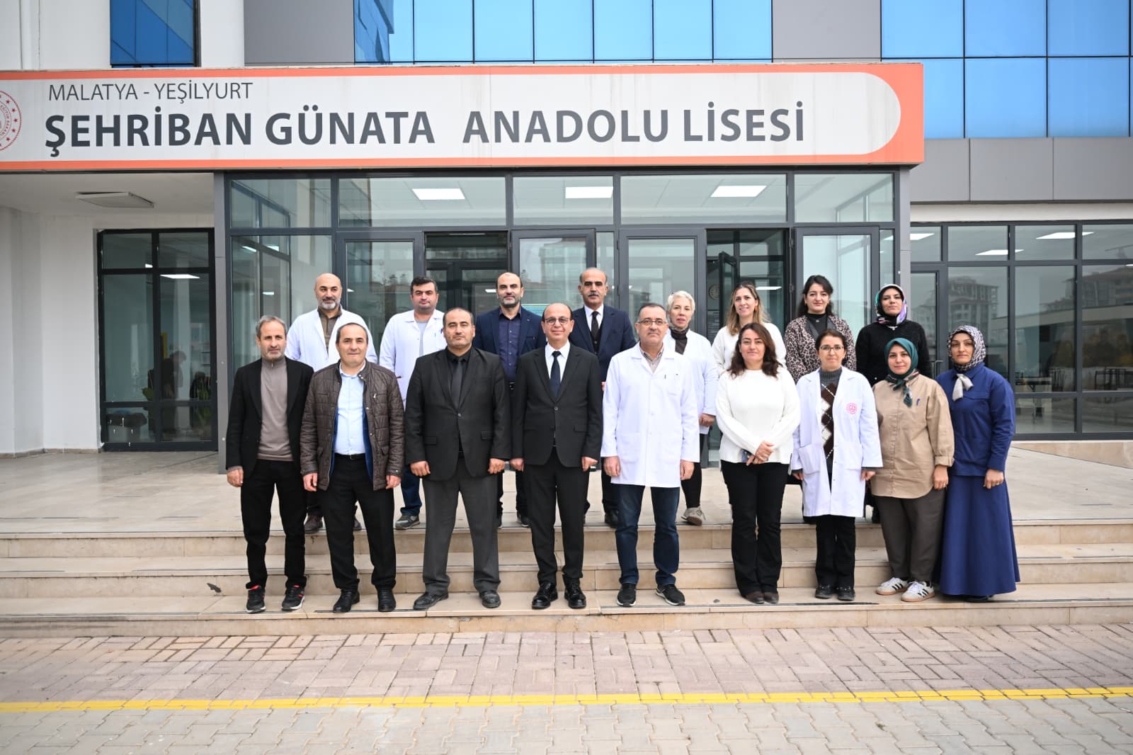 BAŞKAN GEÇİT, EĞİTİMİN KAHRAMANLARINI UNUTMADI! 