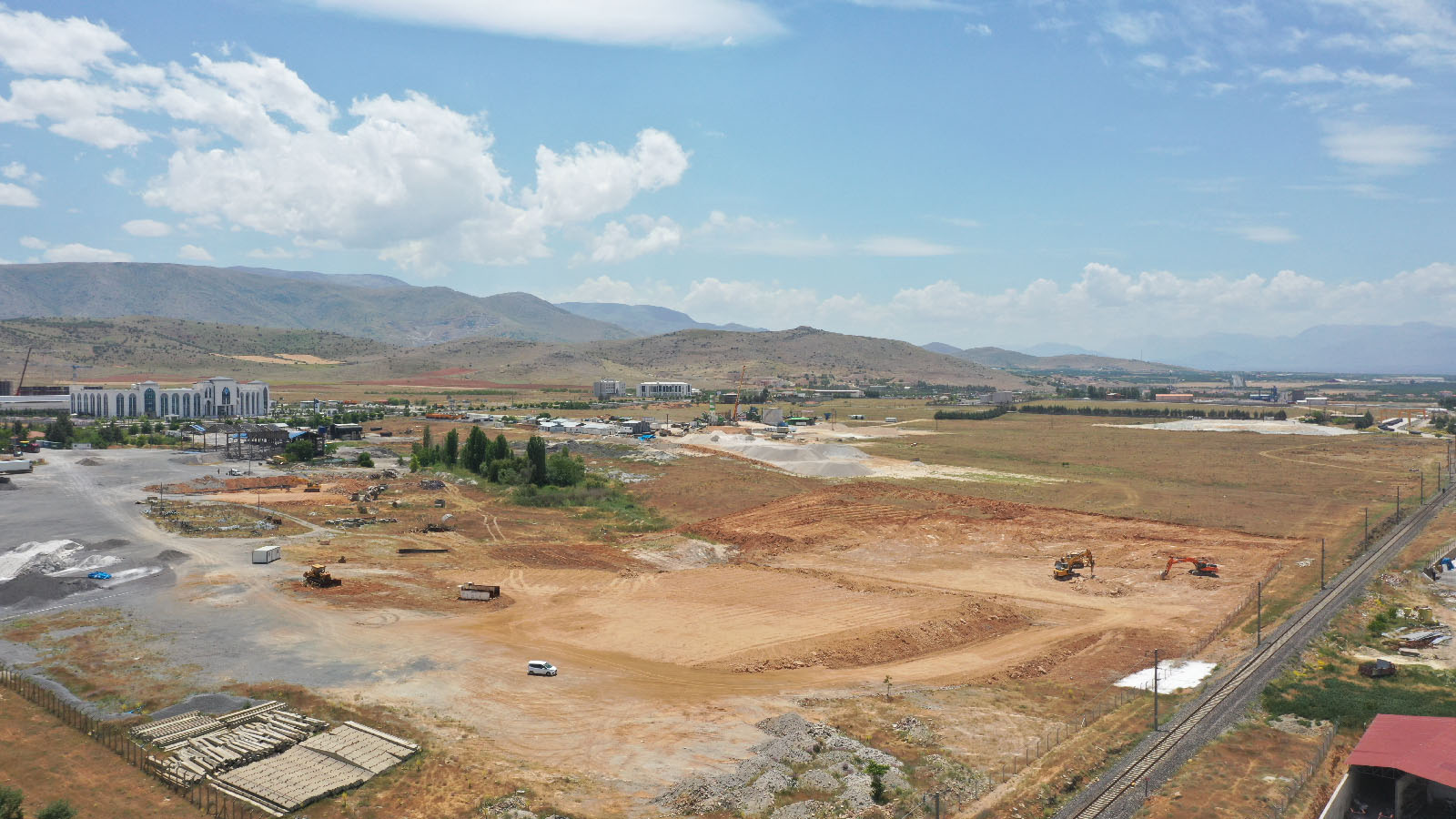 Başkan Gürkan' MESTON Şirketimiz Aracılığıyla Şehrimize Yeni Bir Beton Santral Kazandırıyoruz'