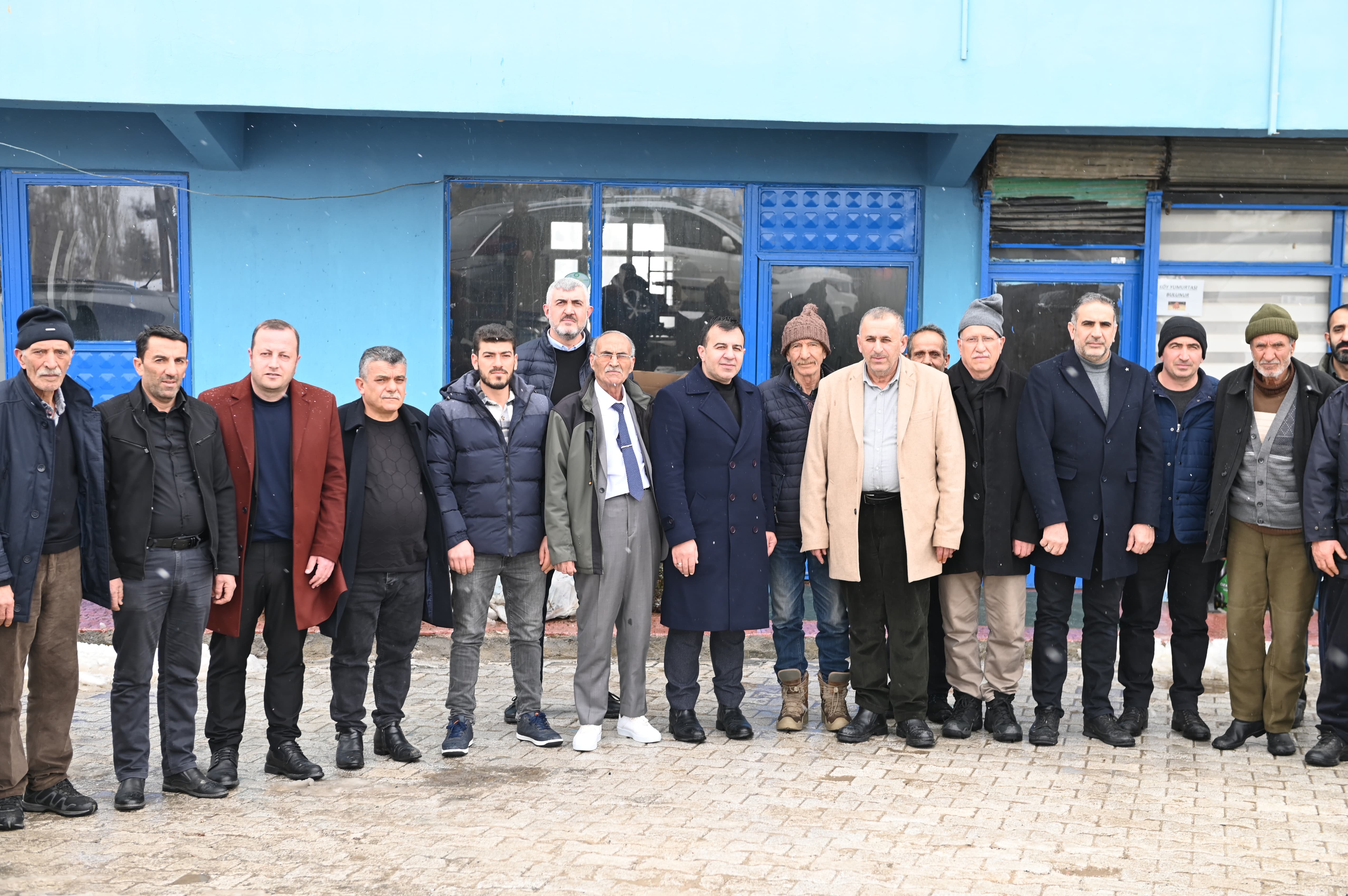 Başkan Mikail Sülük Sahada: Tepehan ve Uzuntaş’ta Vatandaşla Gönül Buluşması