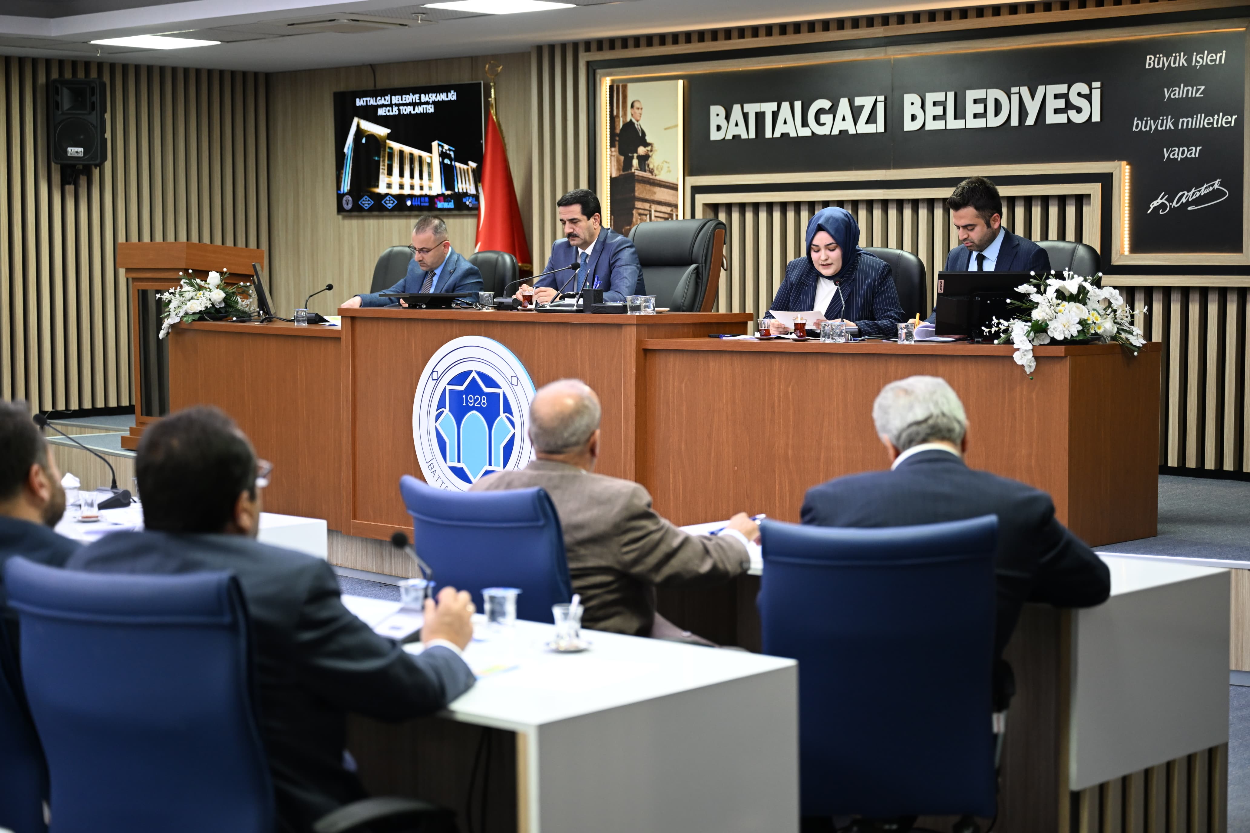 Başkan Taşkın: “Her ayımızı hemşehrilerimizin hizmetinde geçirdik”