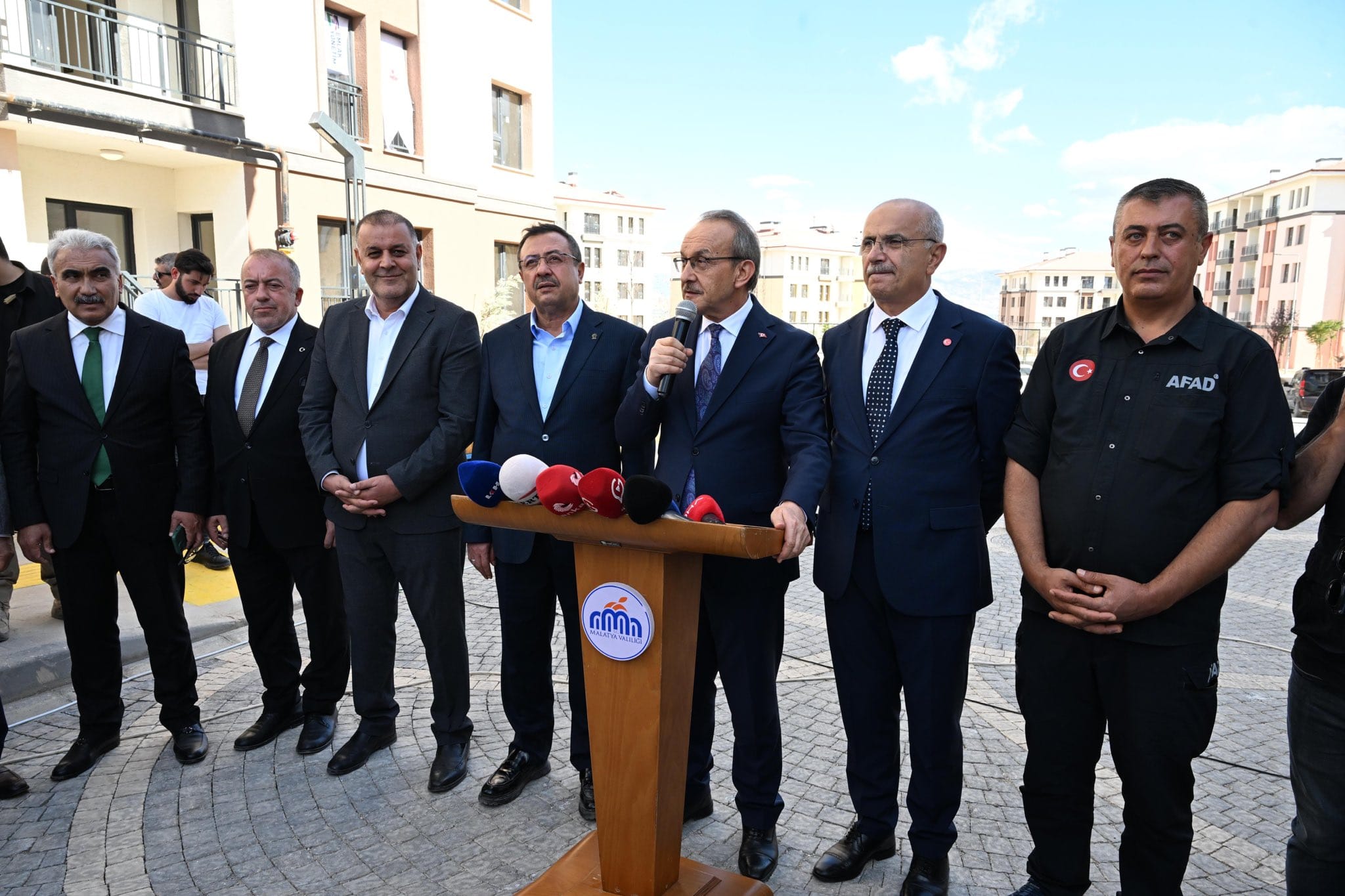 Battalgazi Bahçebaşı 5. Etap TOKİ Konutlarının Anahtar Teslim Töreni Gerçekleştirildi