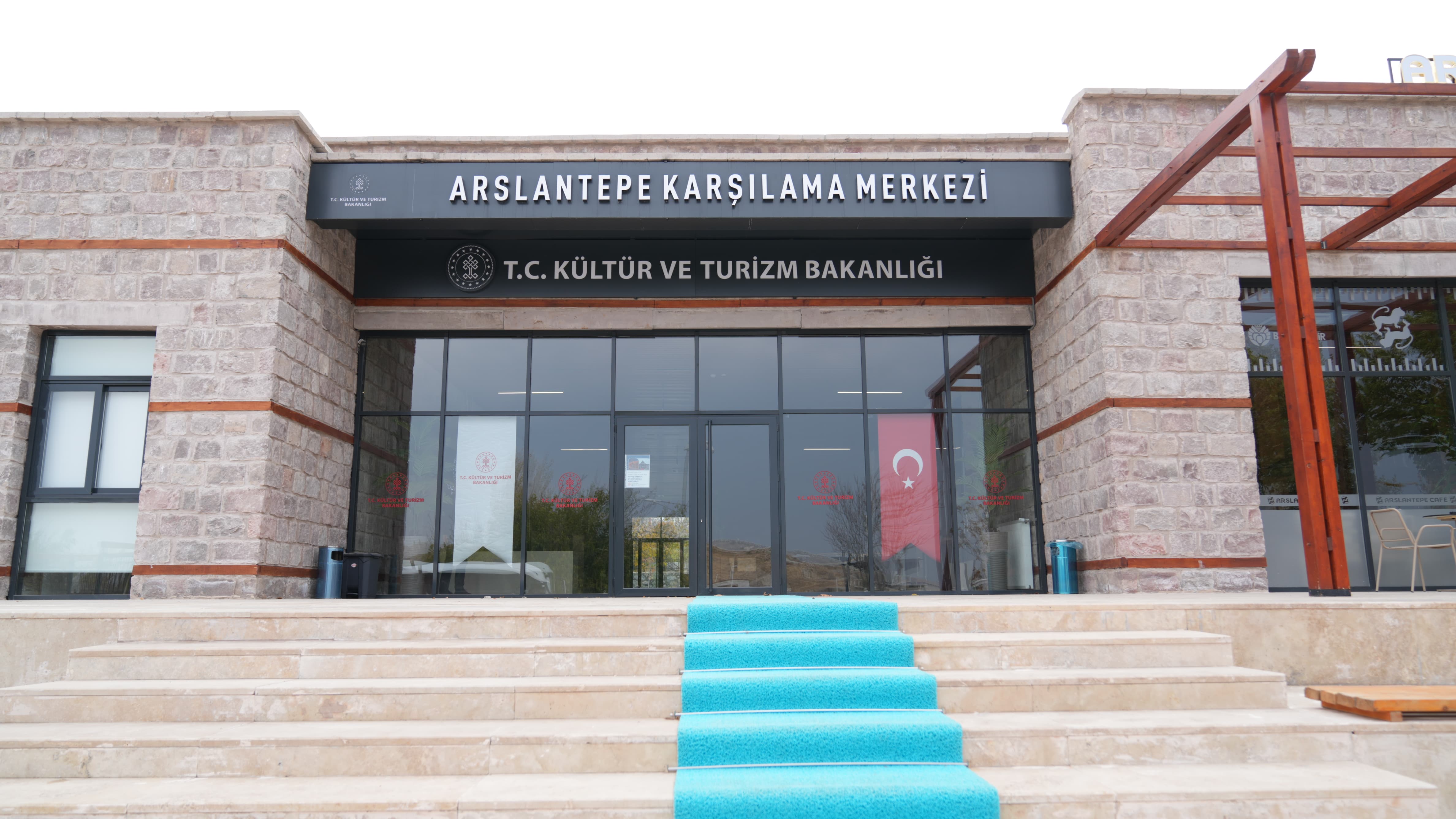 BATTALGAZİ’DE ARA TATİL ÇOCUK ŞENLİKLERİ YOĞUN İLGİ GÖRDÜ