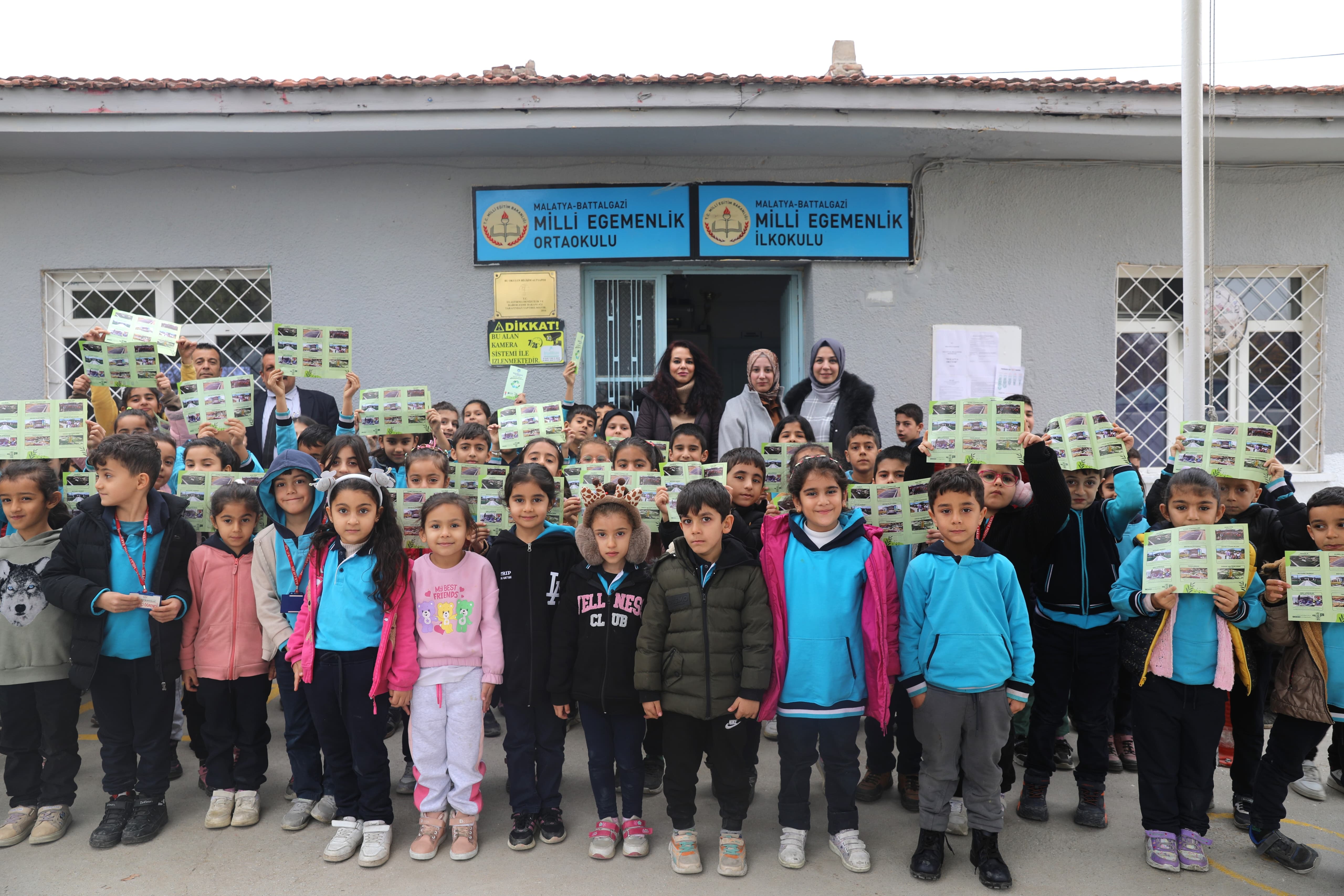 BATTALGAZİ’DE HİZMETLER İLÇENİN DÖRT BİR YANINDA DEVAM EDİYOR