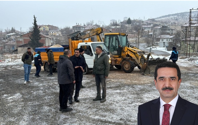 BATTALGAZİ’DE KAR MESAİSİ: BAŞKAN TAŞKIN EKİPLERLE BİRLİKTE SAHADA