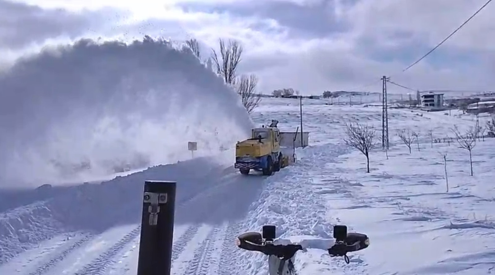 Büyükşehir 1.520 Kilometre Yolu Ulaşıma Açtı