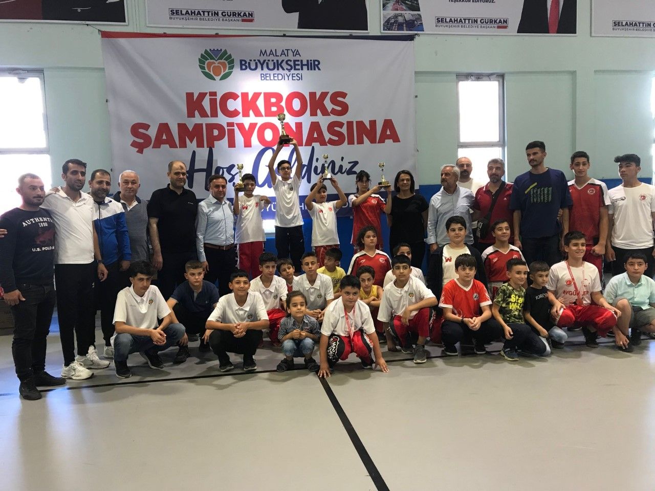 Büyükşehir Belediye Başkanlığı Kick Boks Şampiyonası Sona Erdi