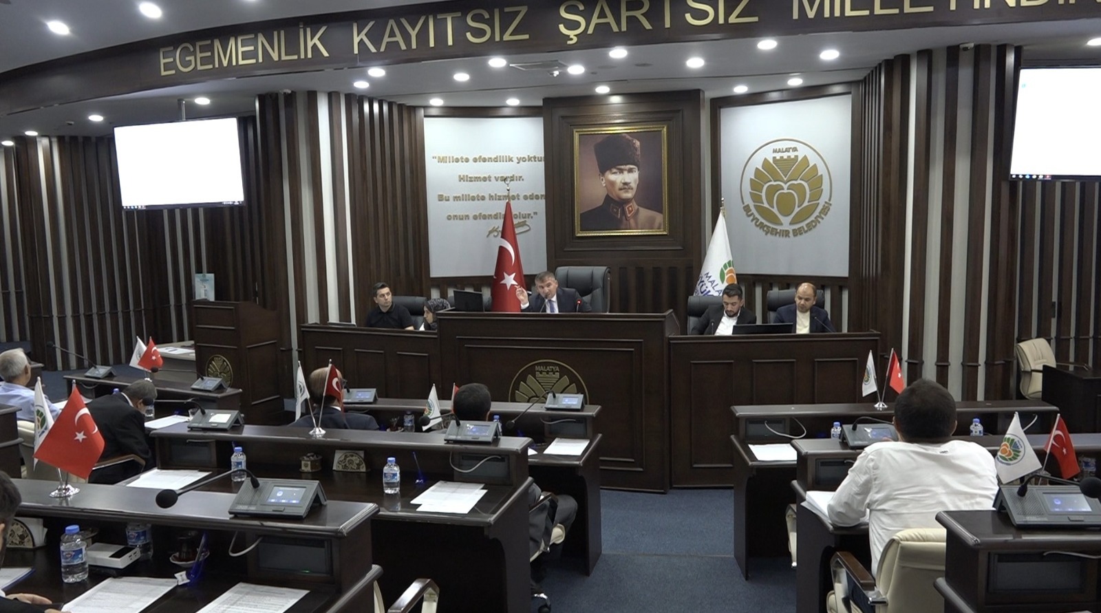 BÜYÜKŞEHİR BELEDİYE MECLİSİ AĞUSTOS AYI TOPLANTISI YAPILDI