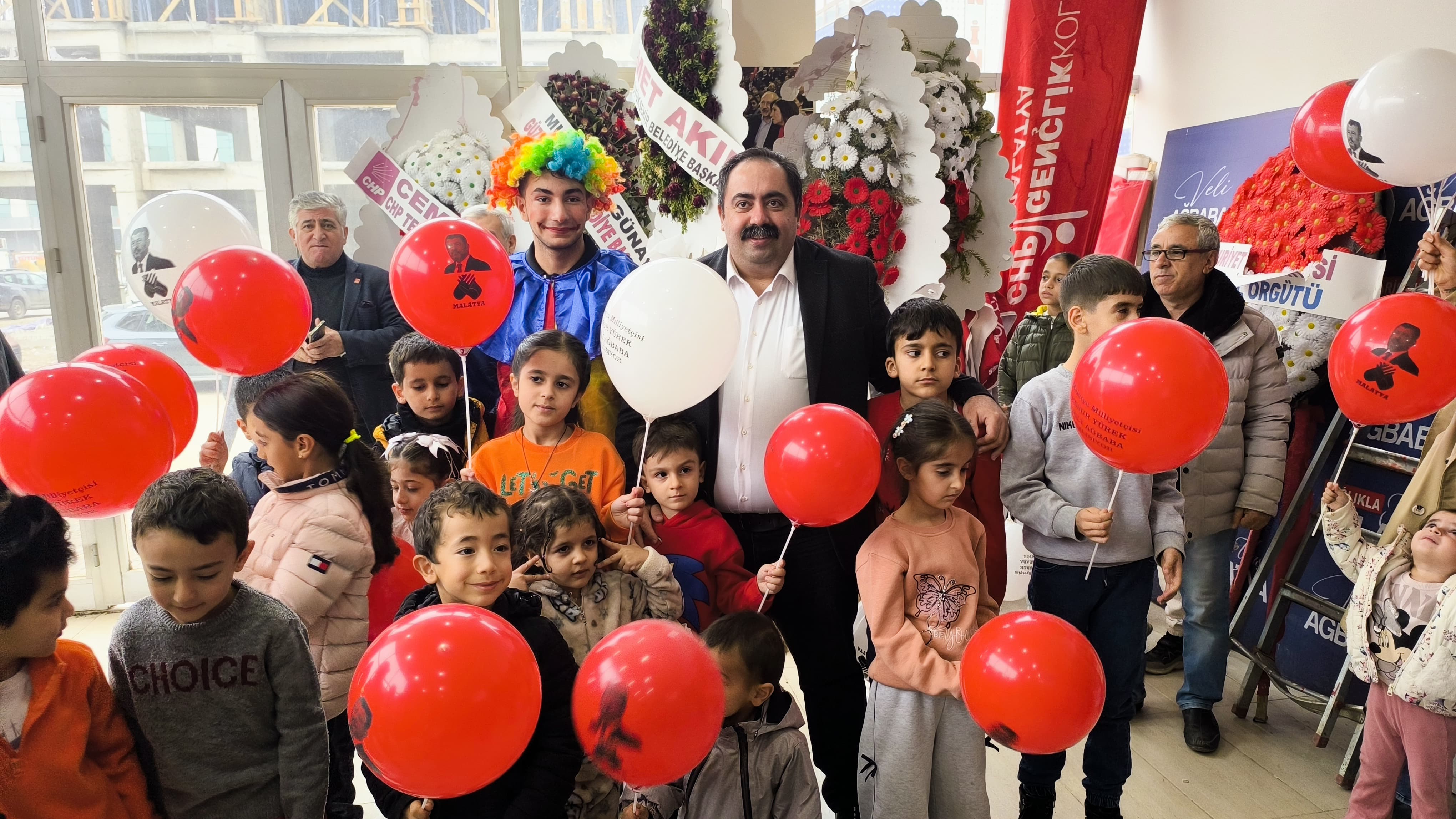 CHP MALATYA KADIN KOLLARINDAN ÇOCUK HAKLARI GÜNÜ ETKİNLİĞİ