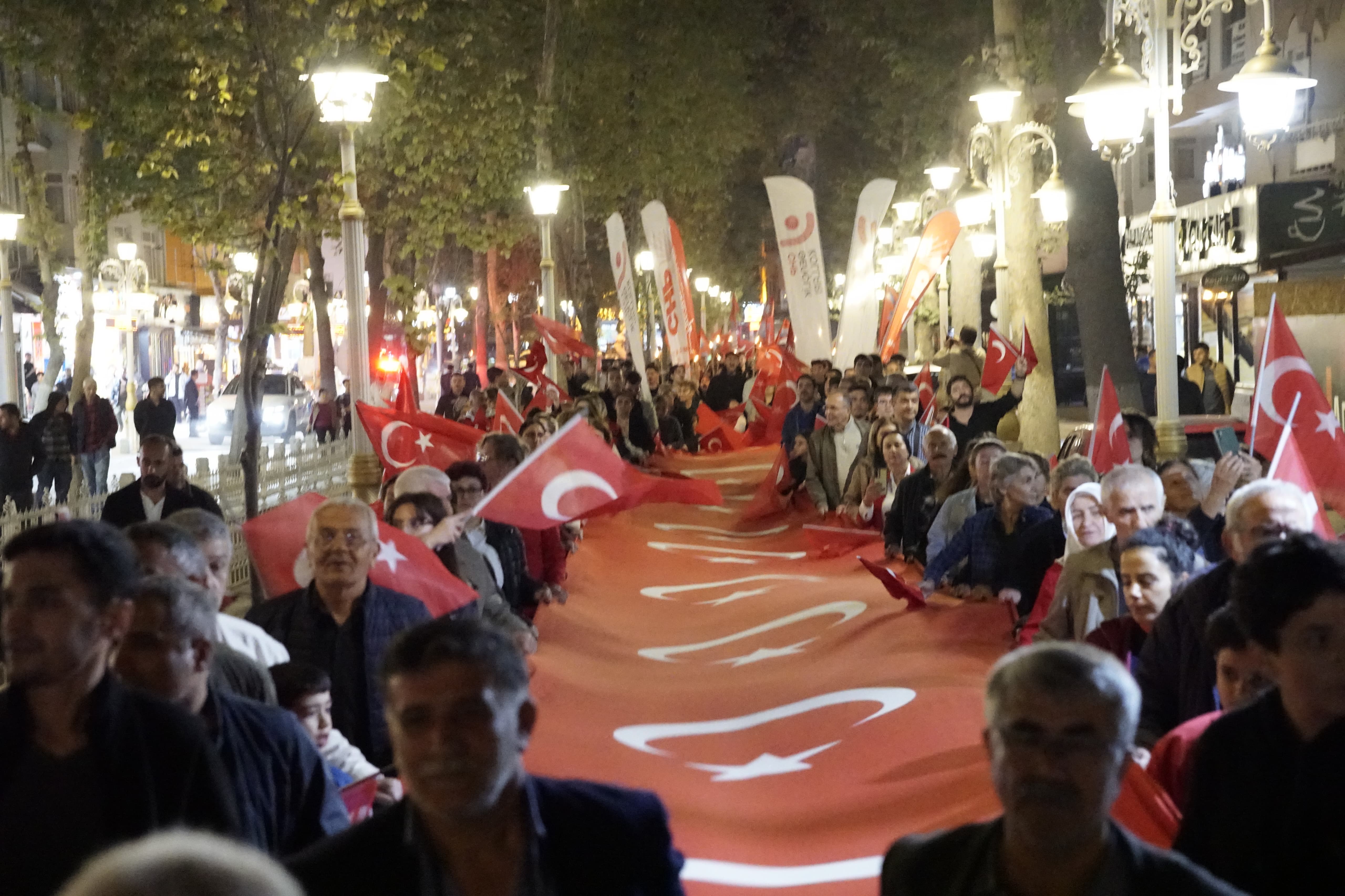 Cumhuriyet Halk Partisi Malatya İl Örgütü Cumhuriyeti Büyük Bir Coşkuyla Kutladı
