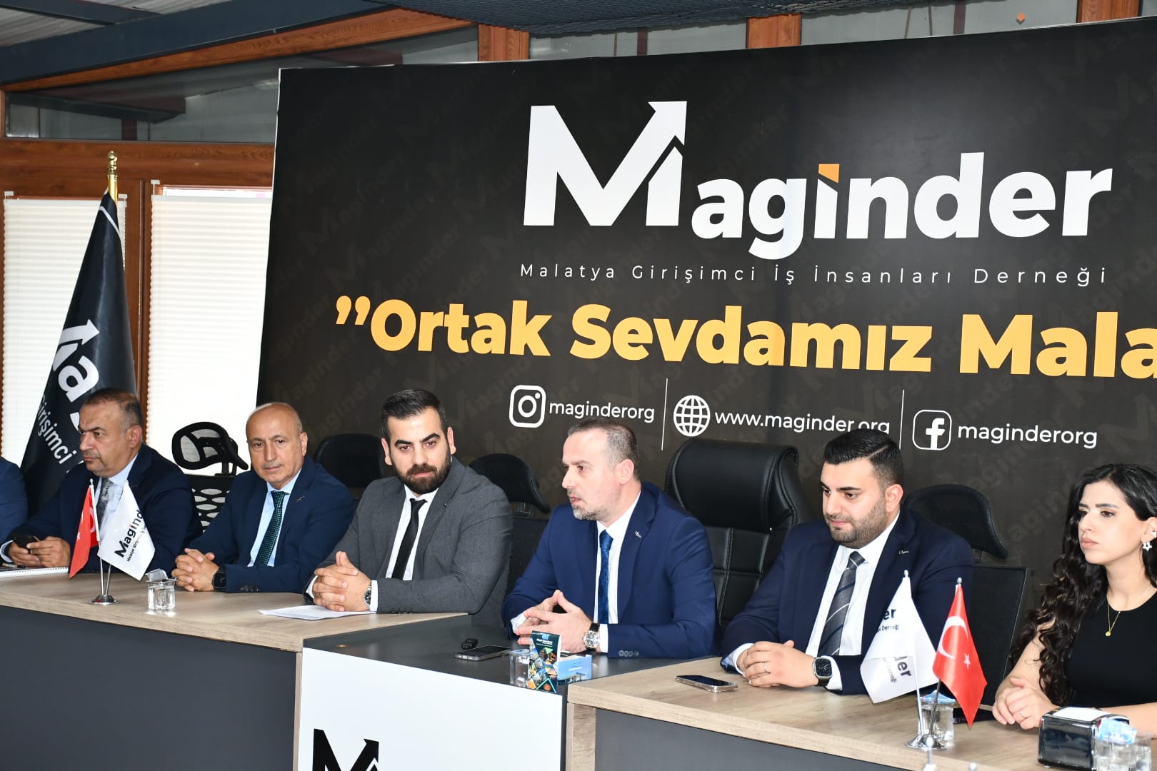 GENÇ MAGİNDER’DE BAYRAK DEĞİŞİMİ YAŞANDI
