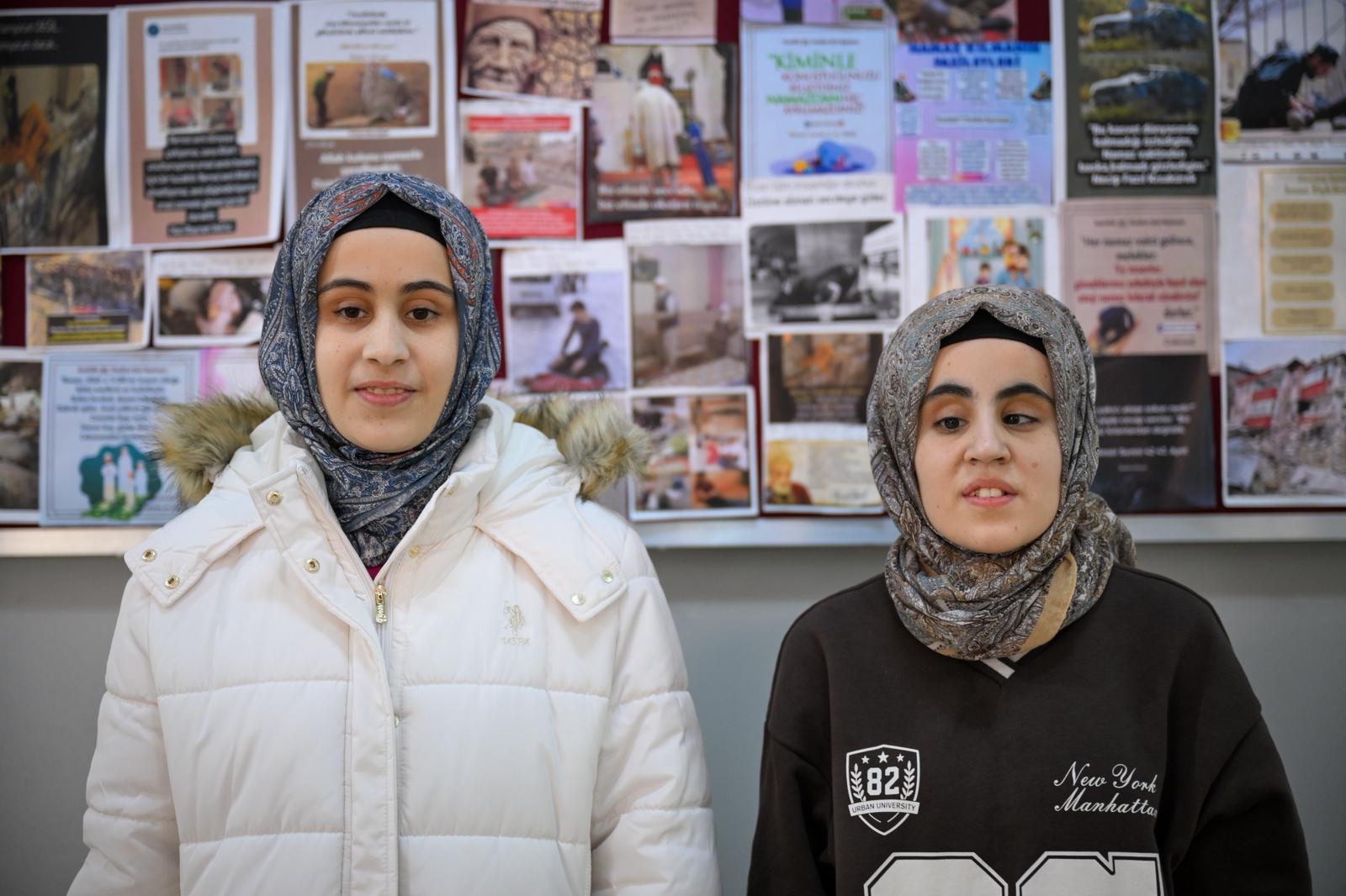 GÖRME ENGELLİ İKİ KARDEŞİN  YKS AZMİ İLHAM VERİYOR