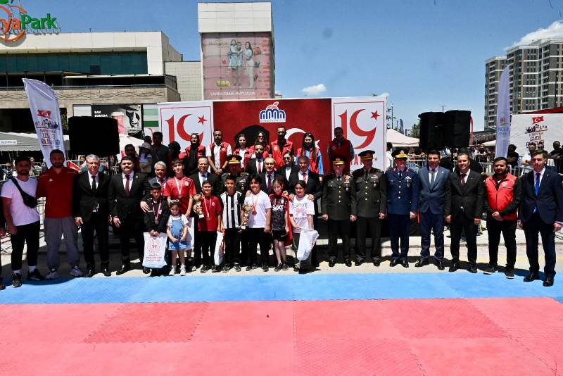 İlimizde 19 Mayıs Atatürk'ü Anma, Gençlik ve Spor Bayramı Etkinliklerle Kutlandı