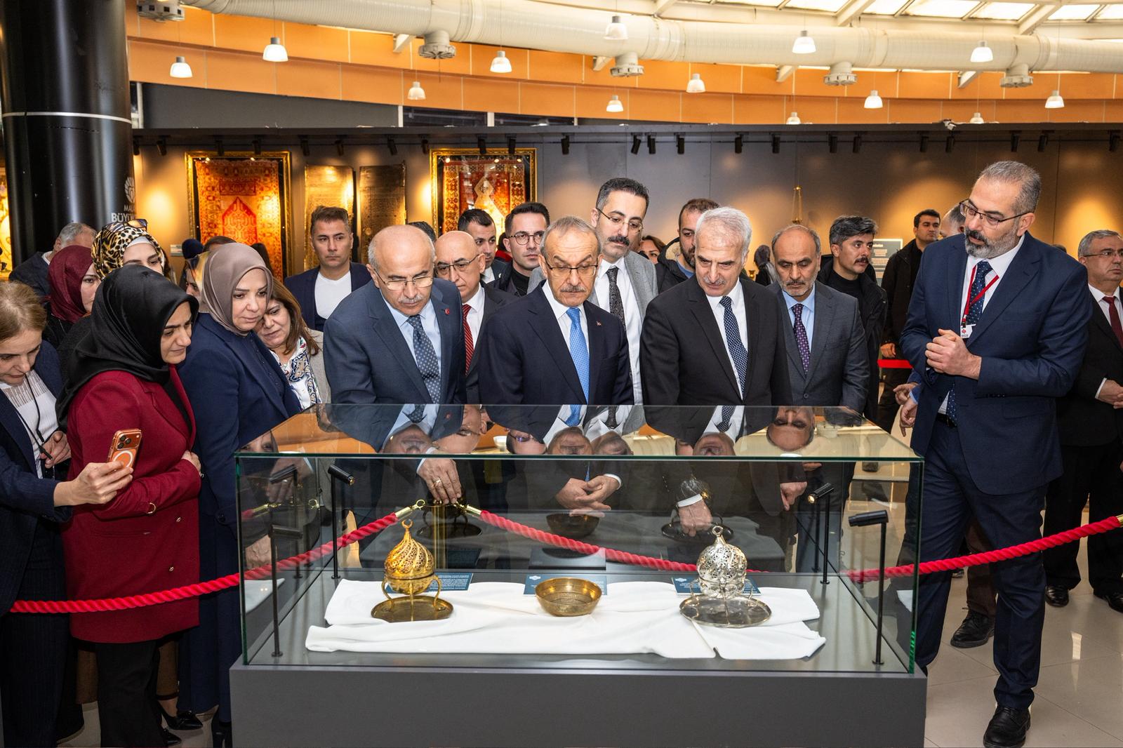 Kutsal Emanet Sergisi İçin Geri Sayım