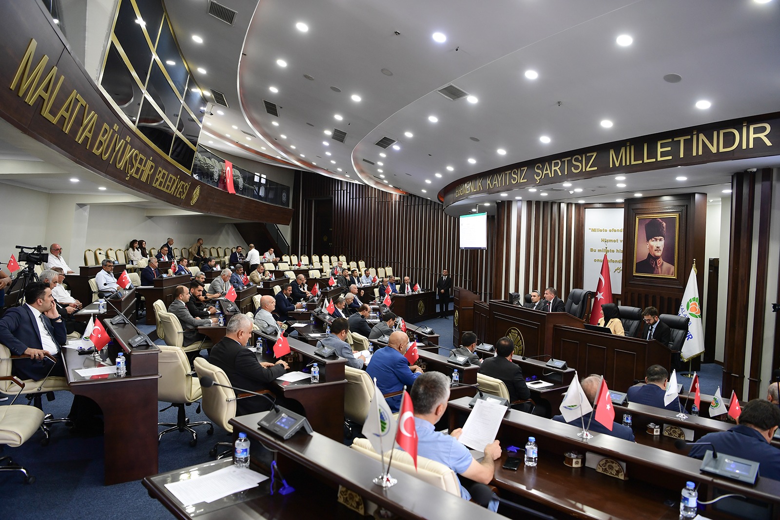 MALATYA BÜYÜKŞEHİR BELEDİYE MECLİSİ EKİM AYI İLK TOPLANTISI YAPILDI