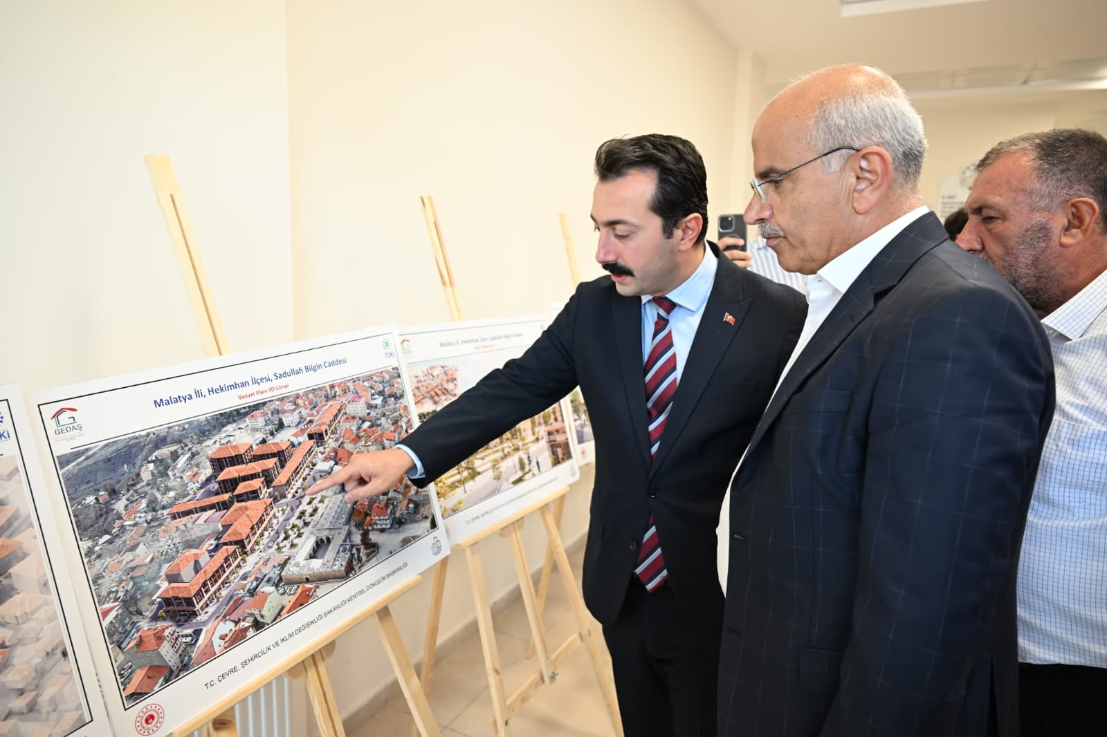 MALATYA BÜYÜKŞEHİR BELEDİYESİNDEN  HEKİMHAN'A 1,5 MİLYAR LİRALIK YATIRIM