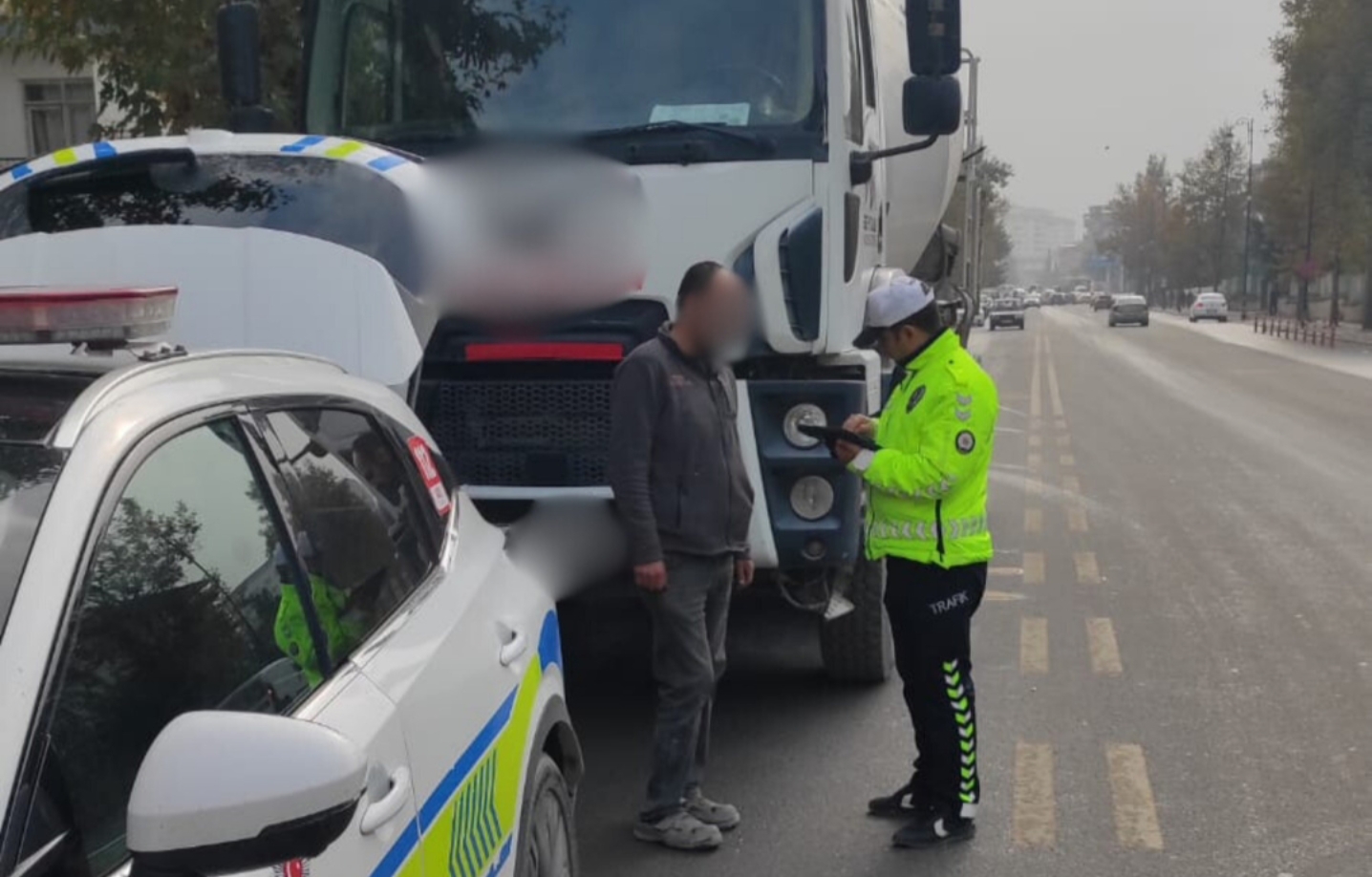 MALATYA'DA BETON MİKSERLERİ TEHLİKE SAÇIYOR!