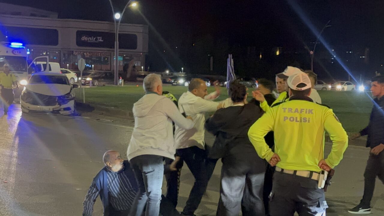 Malatya Festival Coşkusuna Bıçak Gölgeleri: İlk Gün Olaylı Bitti