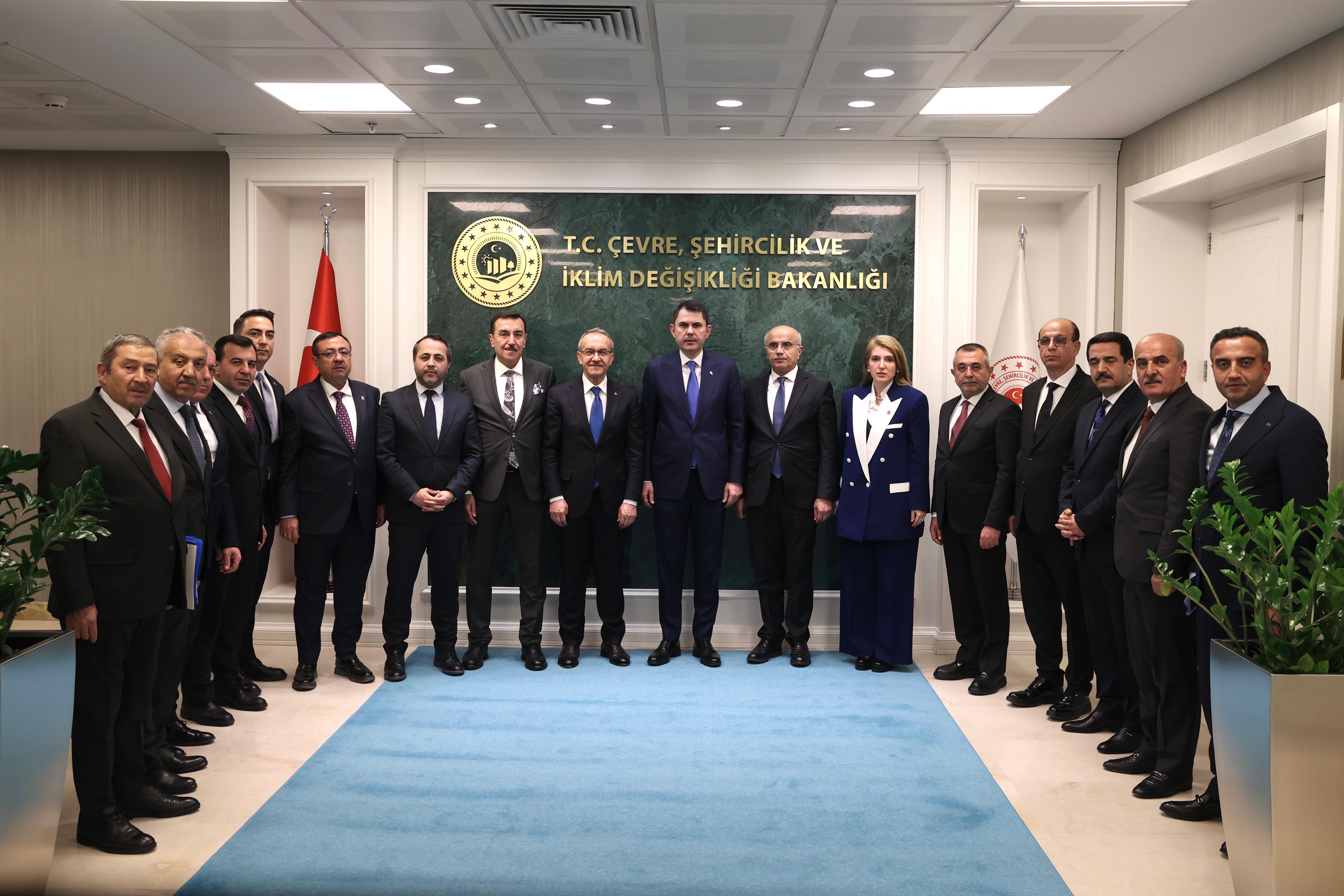 Malatya heyeti Ankara’da Bakan Murat Kurum ile görüştü