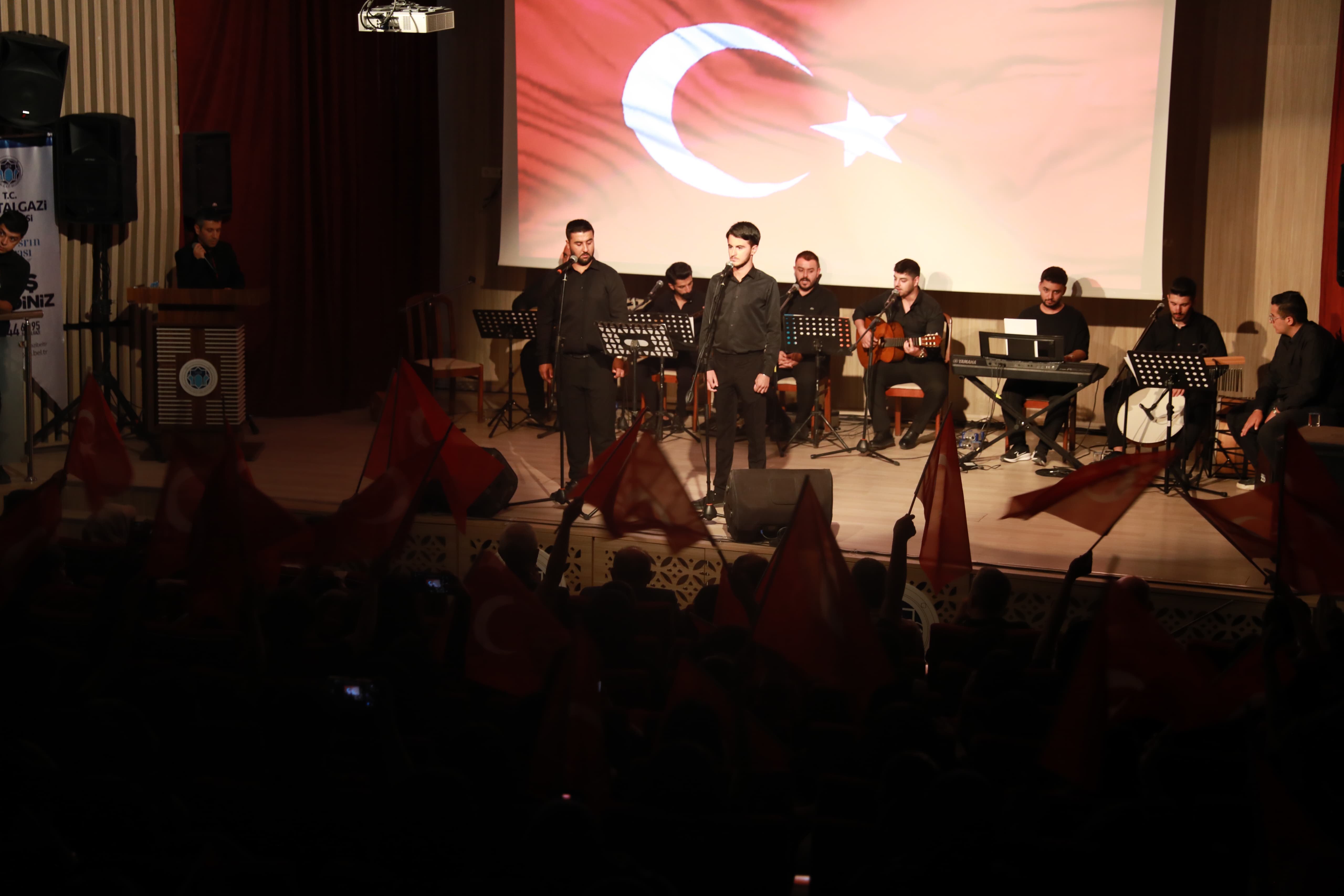 MALATYA’NIN FETHİ ANISINA KAHRAMANLIK TÜRKÜLERİ KONSERİ