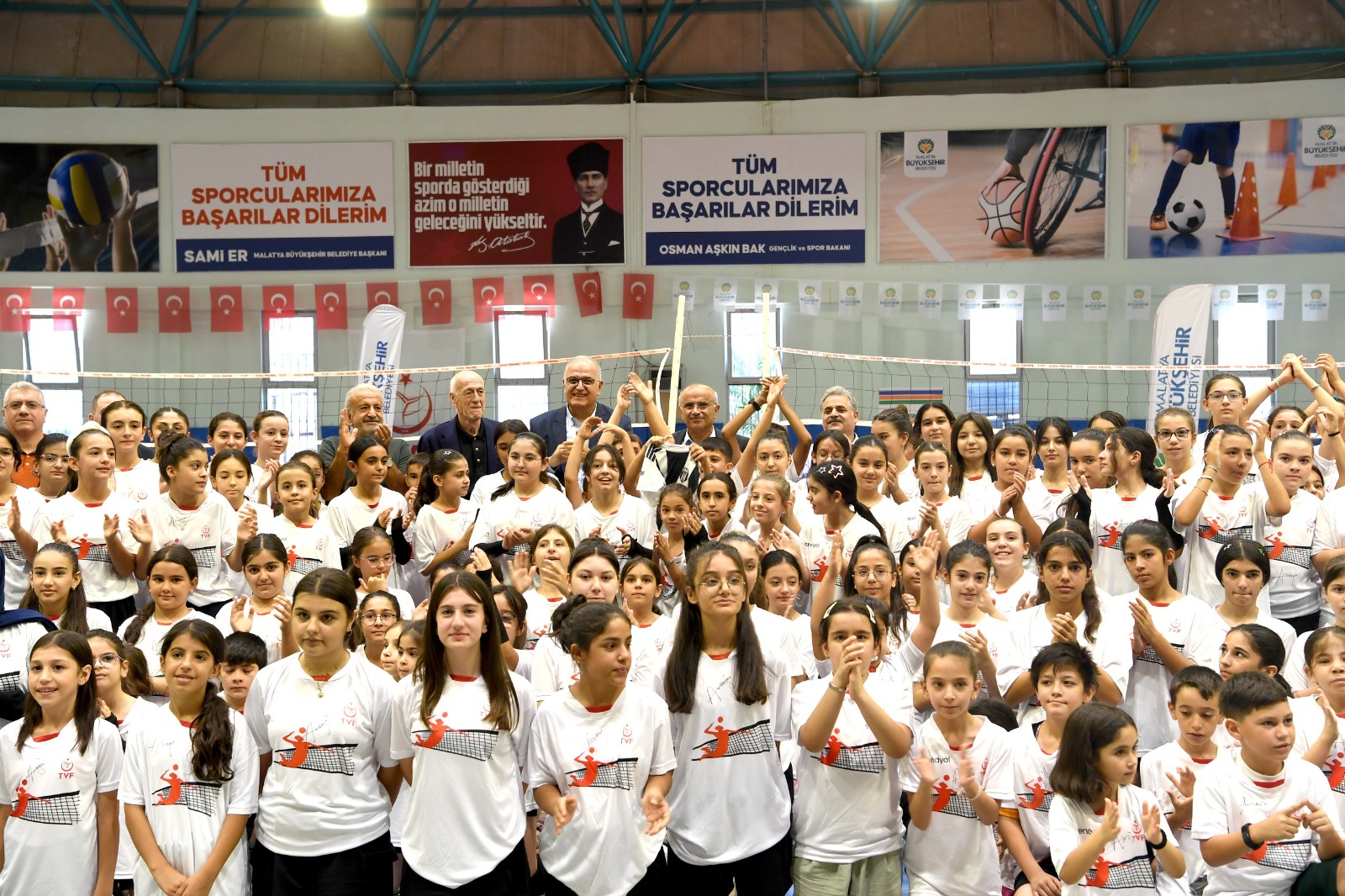 MALATYA SPORU’NA BÜYÜK DESTEK